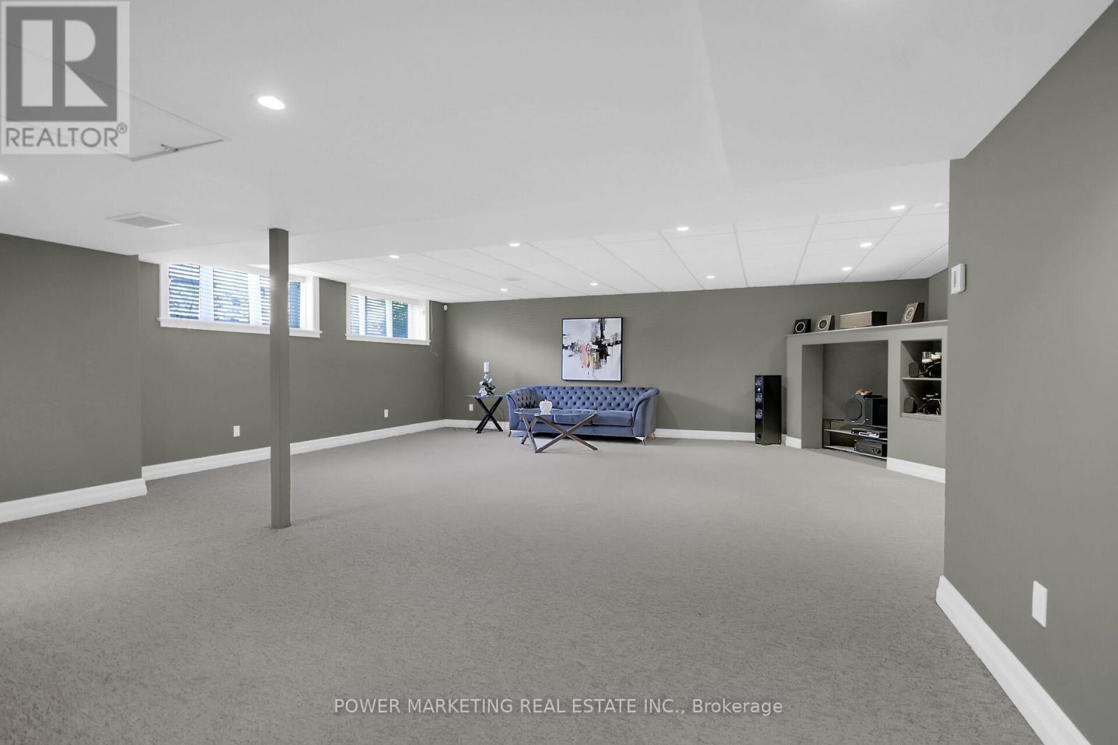 15 Marwood Court