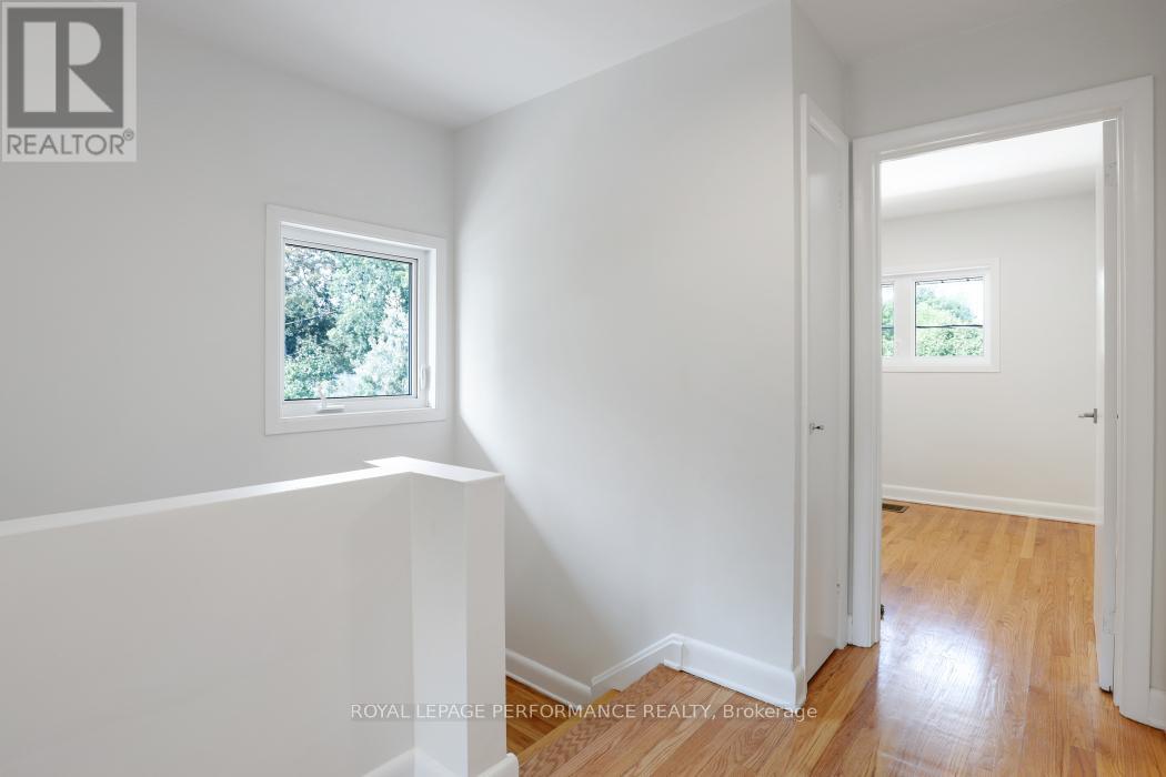 2265 Iris Street