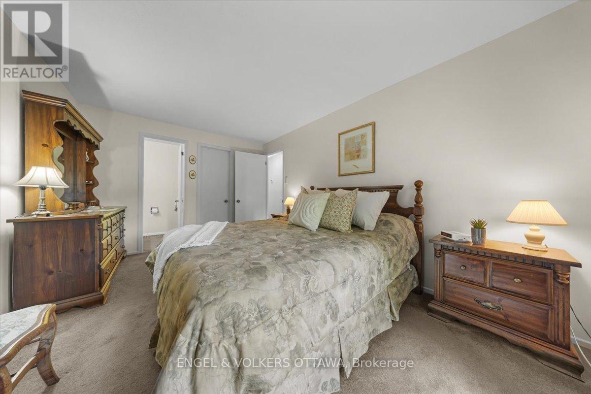 11 Ventnor Way