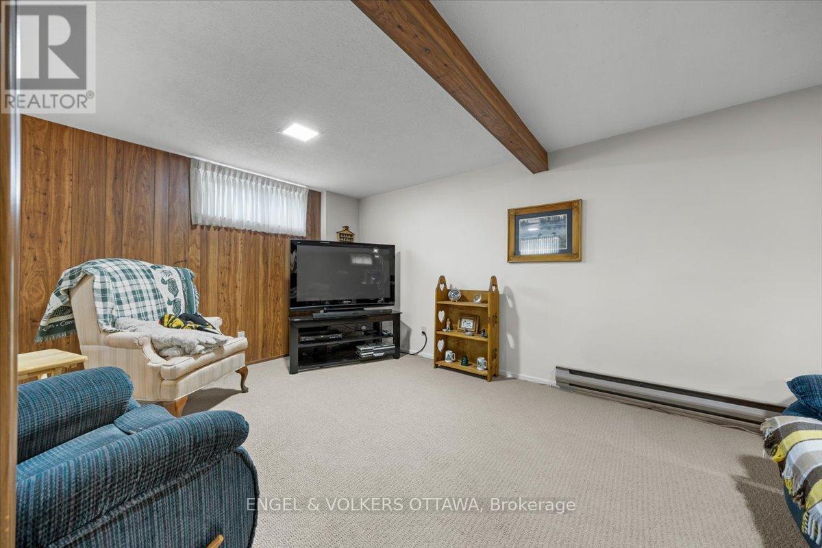 11 Ventnor Way
