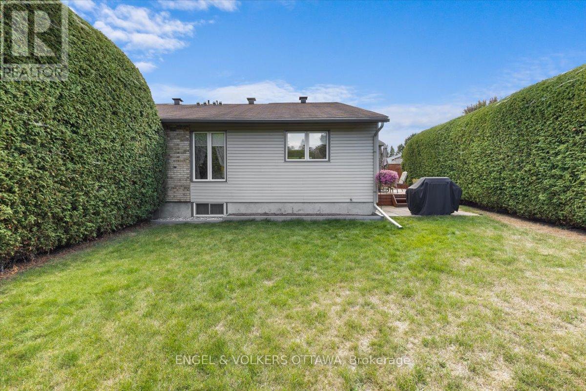 11 Ventnor Way