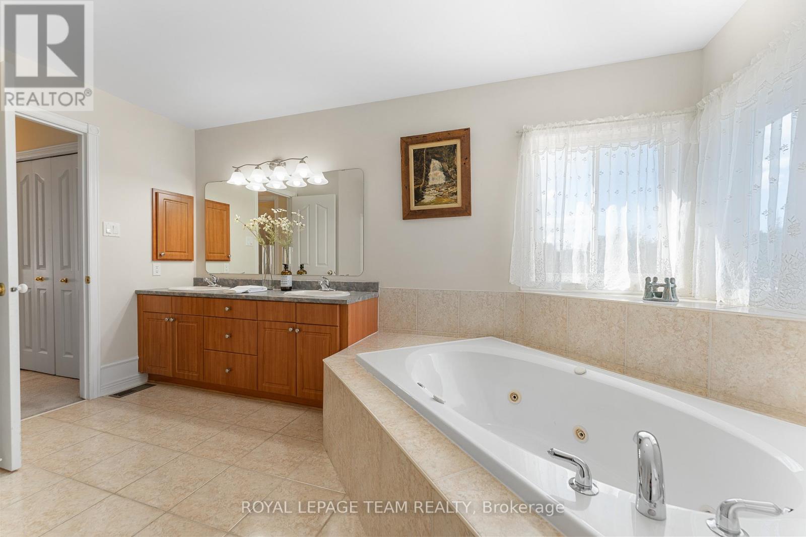 19 Black Tern Crescent