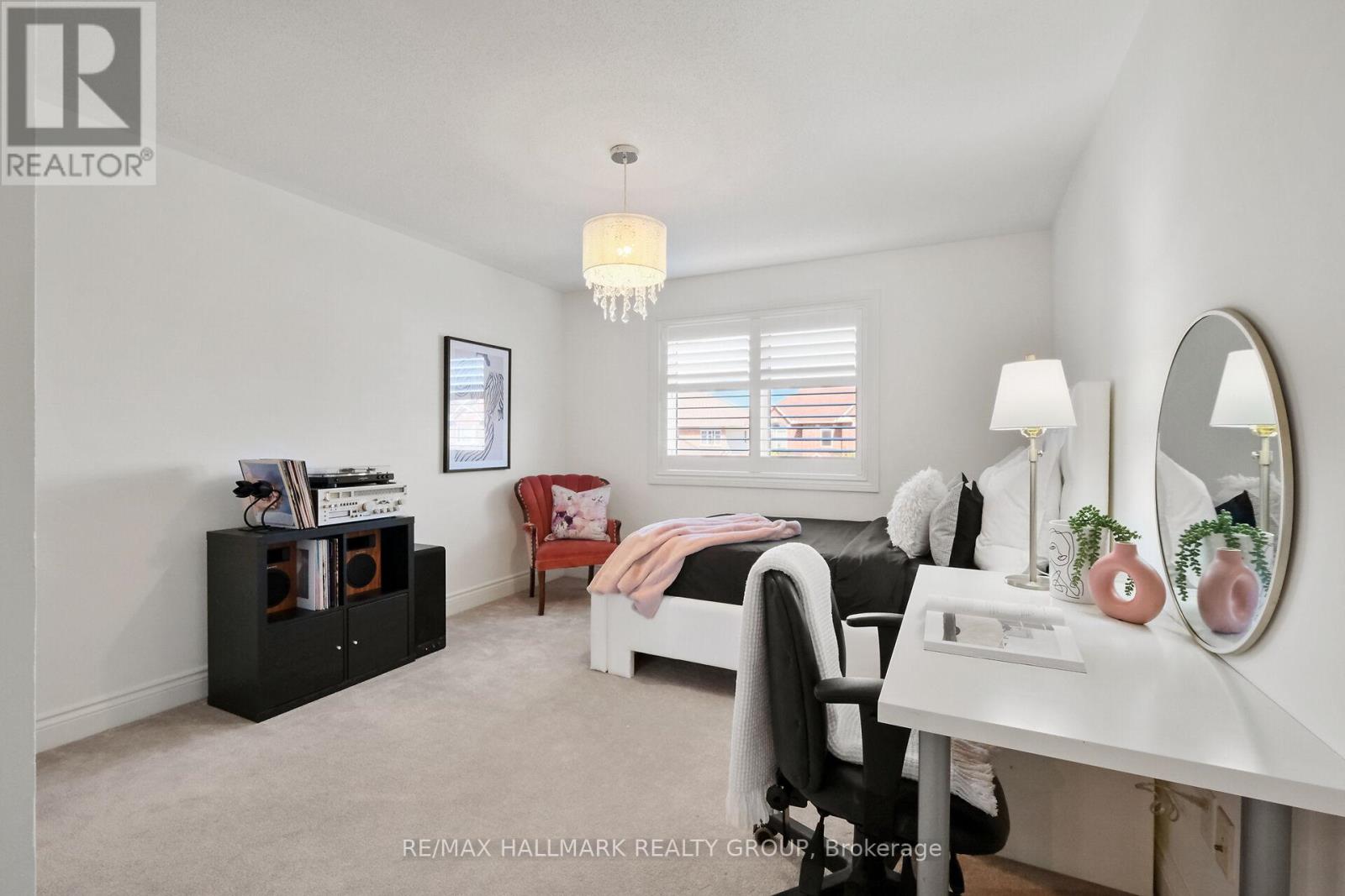 444 Frank Cauley Way