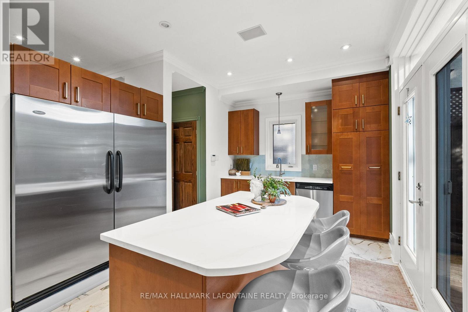 13 Cathcart Square