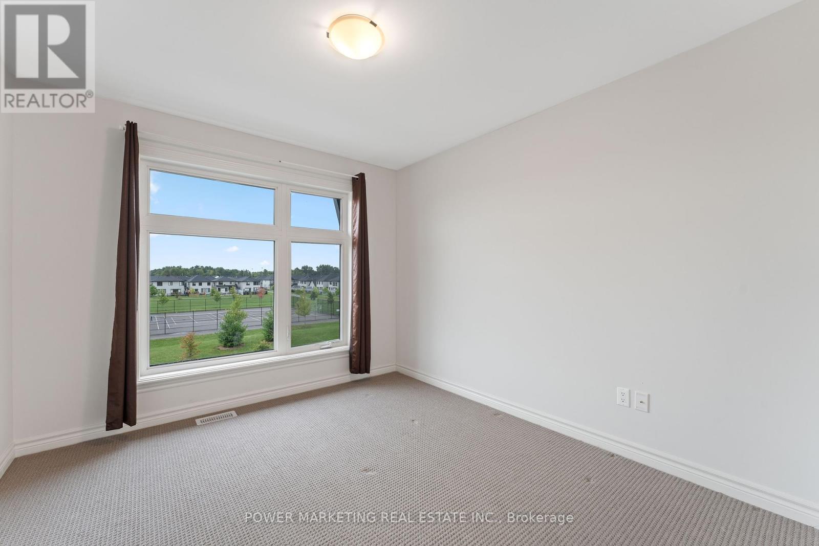 875 Couloir Road