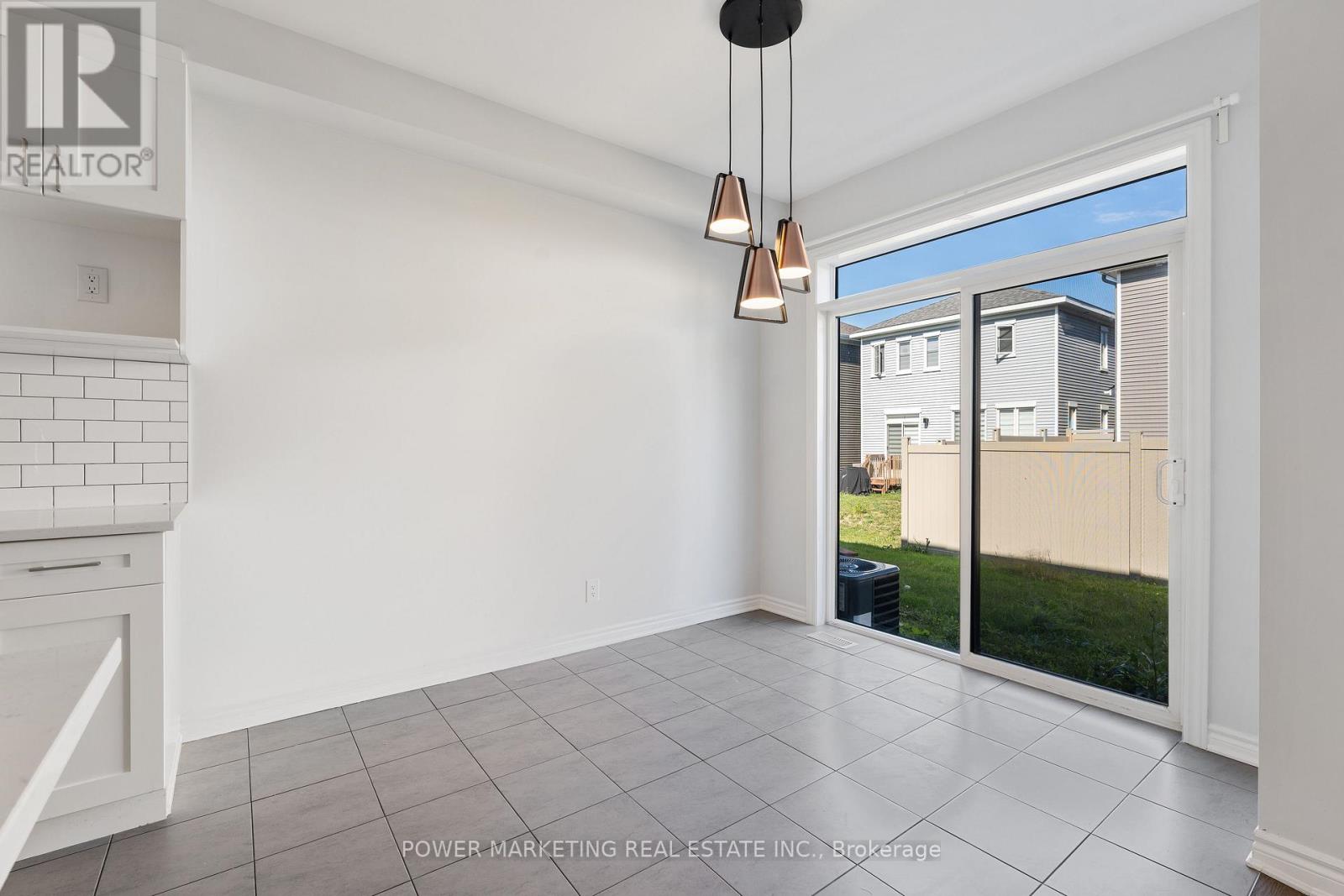 527 Catleaf Row