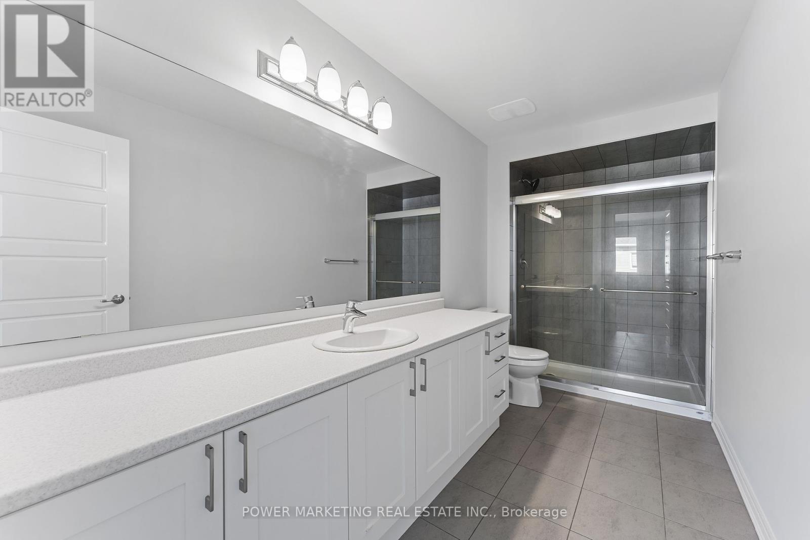 527 Catleaf Row