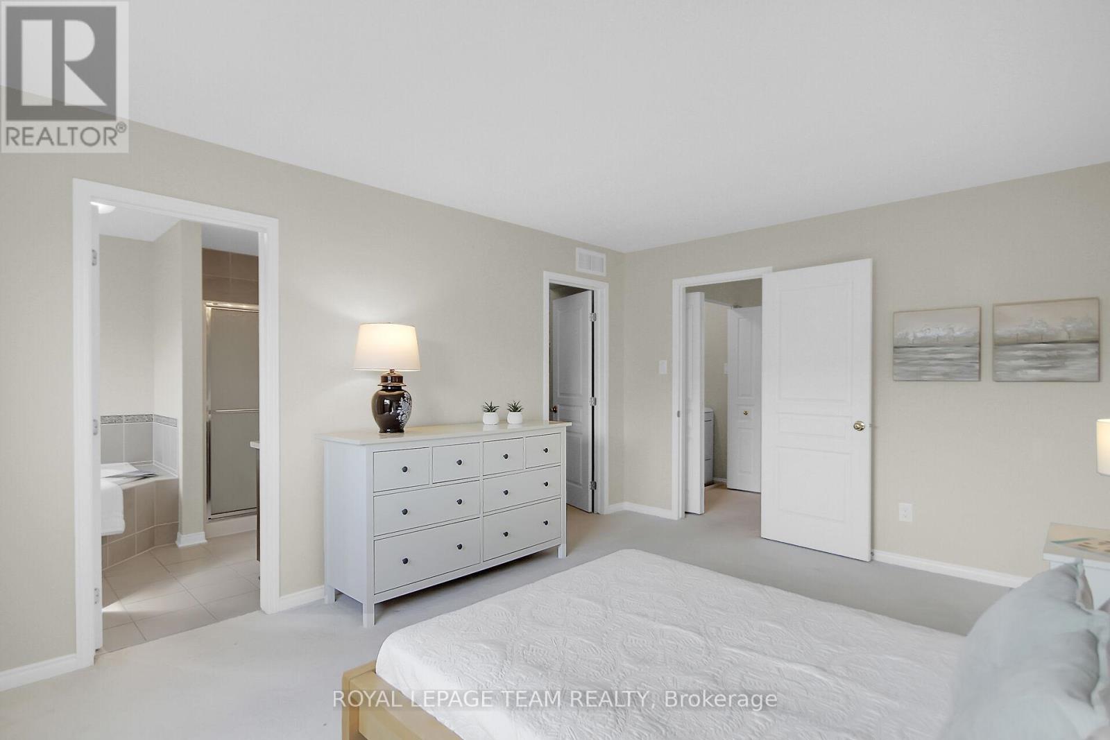 1464 Carronbridge Circle