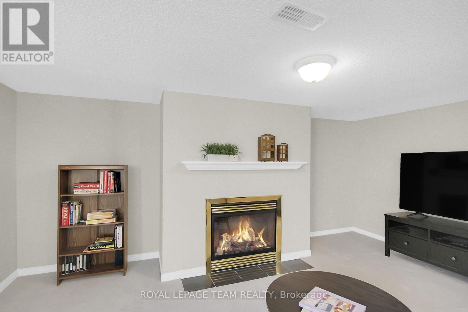 1464 Carronbridge Circle