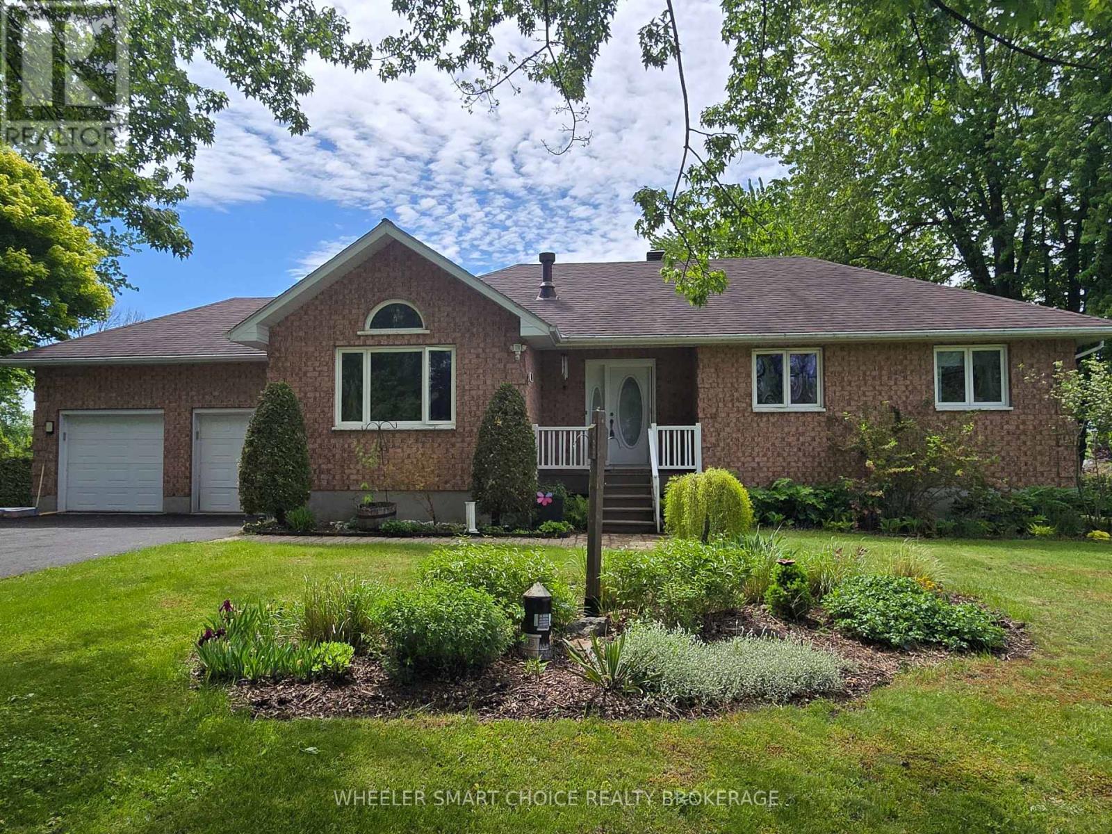 15206 Colonial Drive