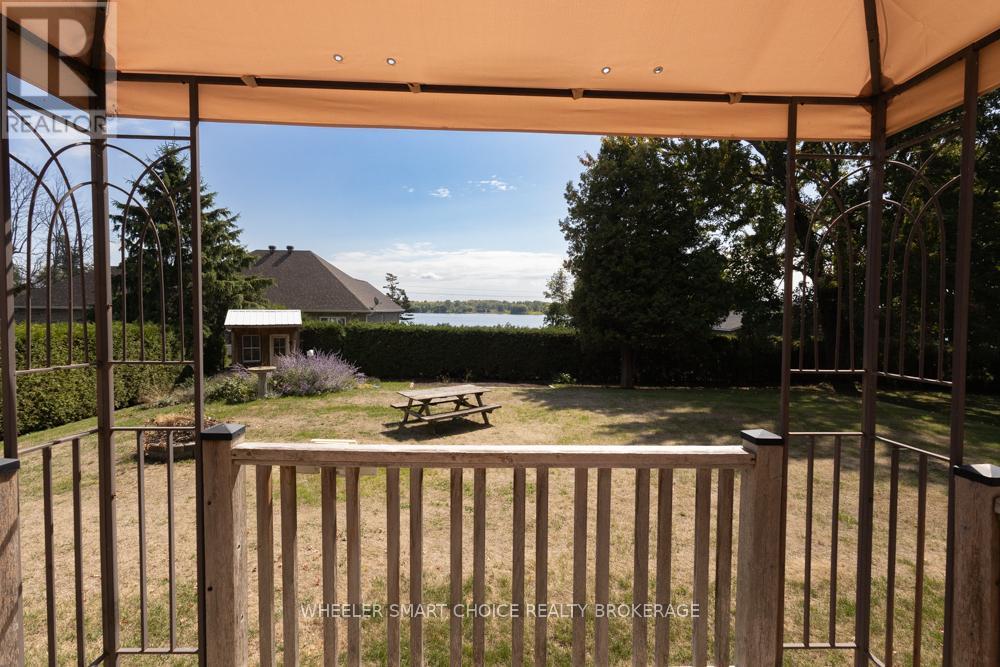 15206 Colonial Drive
