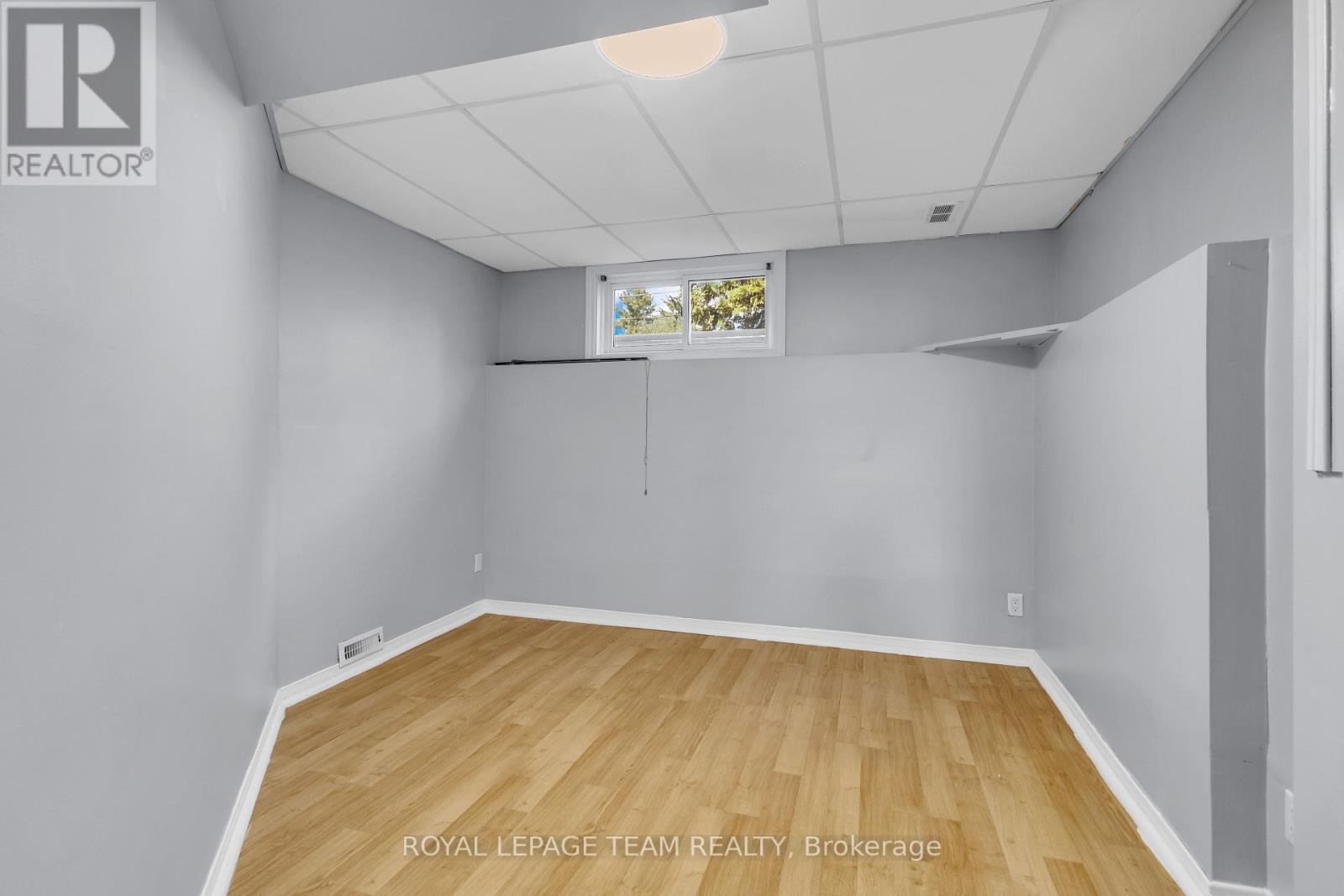 2 Brookhaven Court