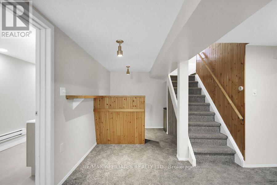 52 Laurie Court