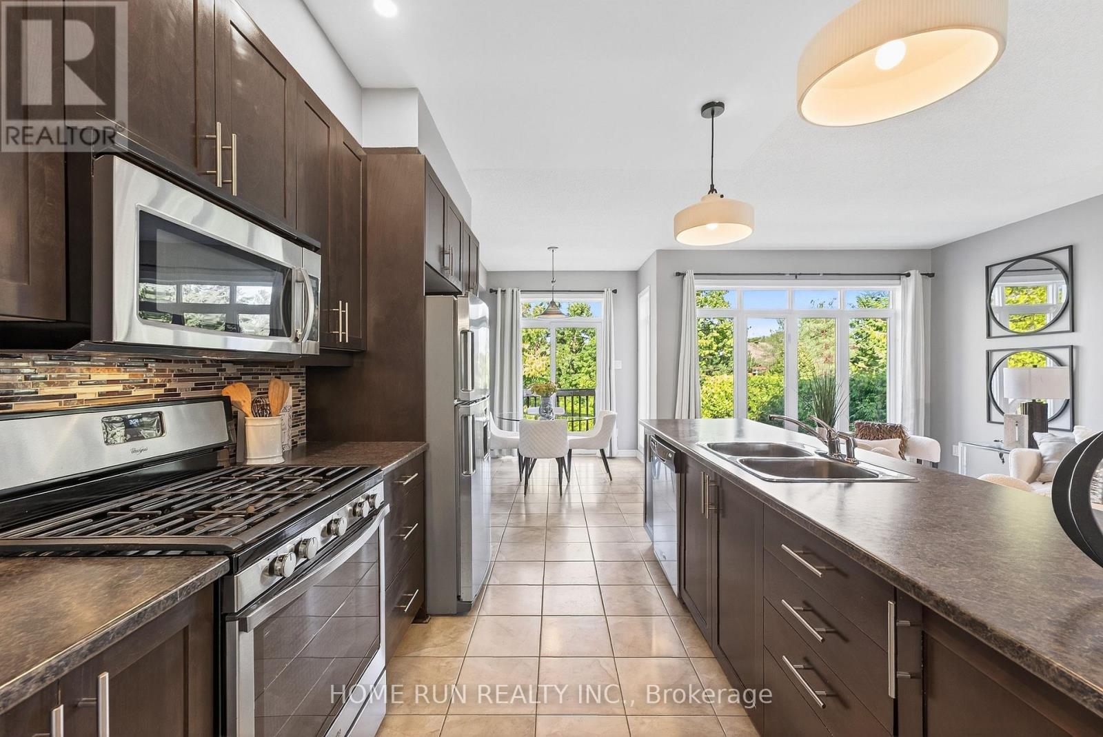 140 Kinghaven Crescent
