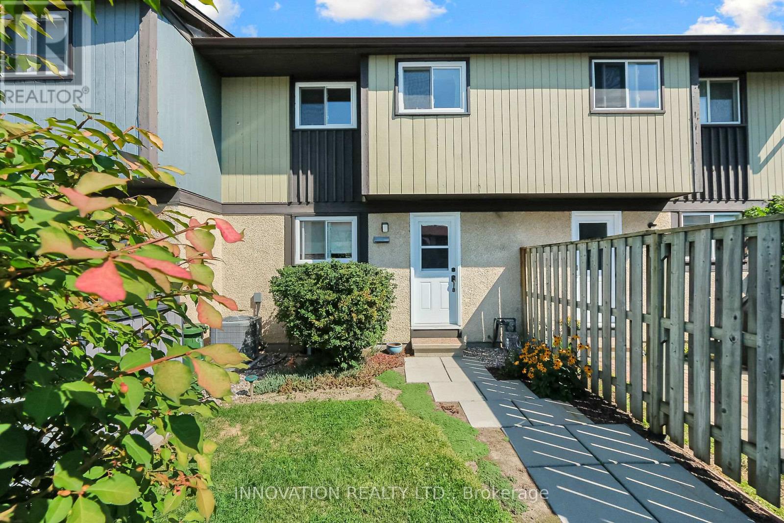 60 - 6247 Sundown Crescent