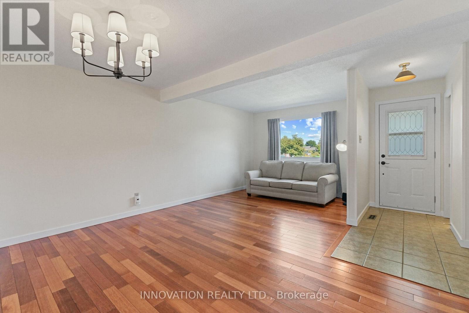 60 - 6247 Sundown Crescent