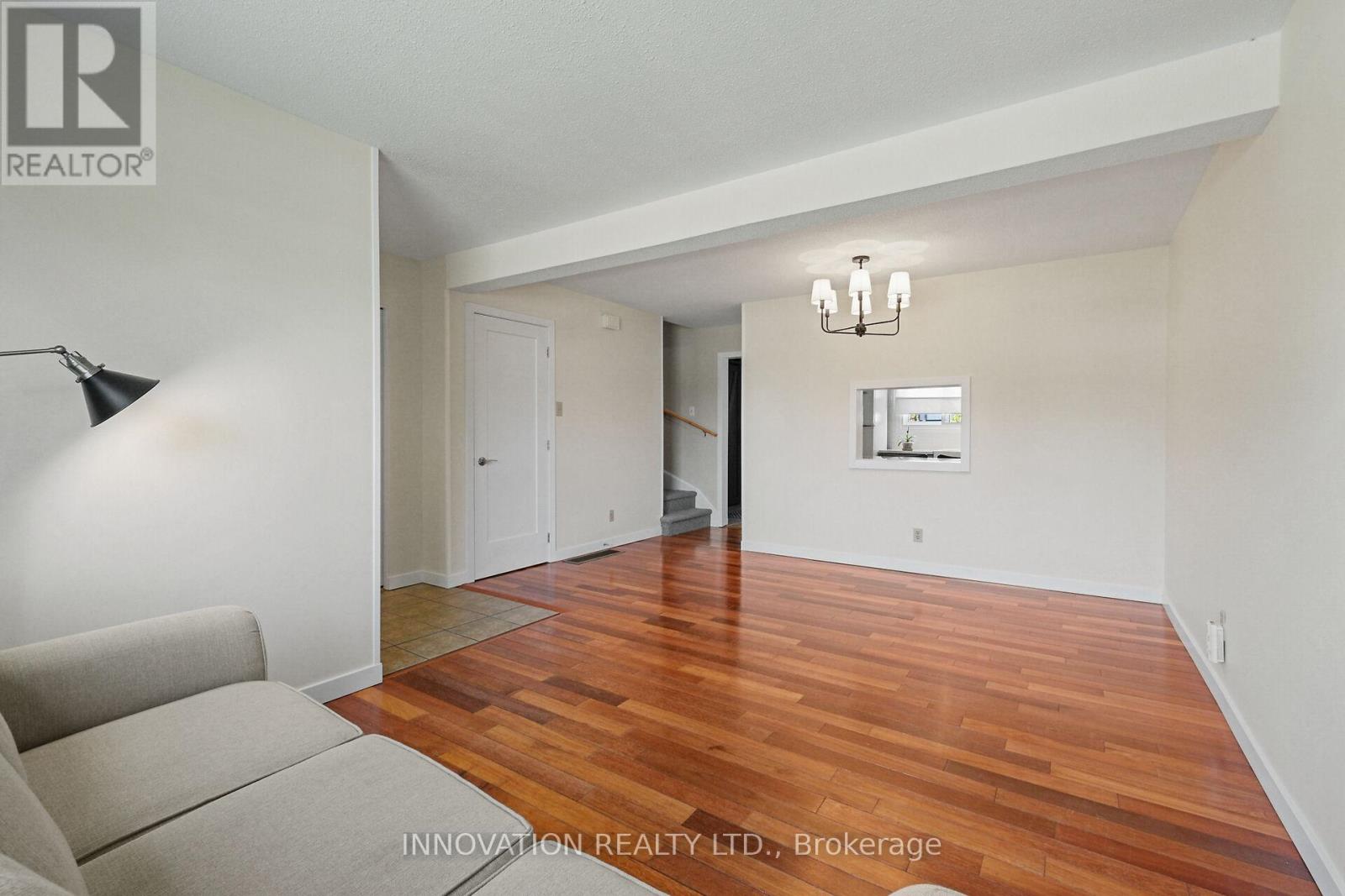 60 - 6247 Sundown Crescent