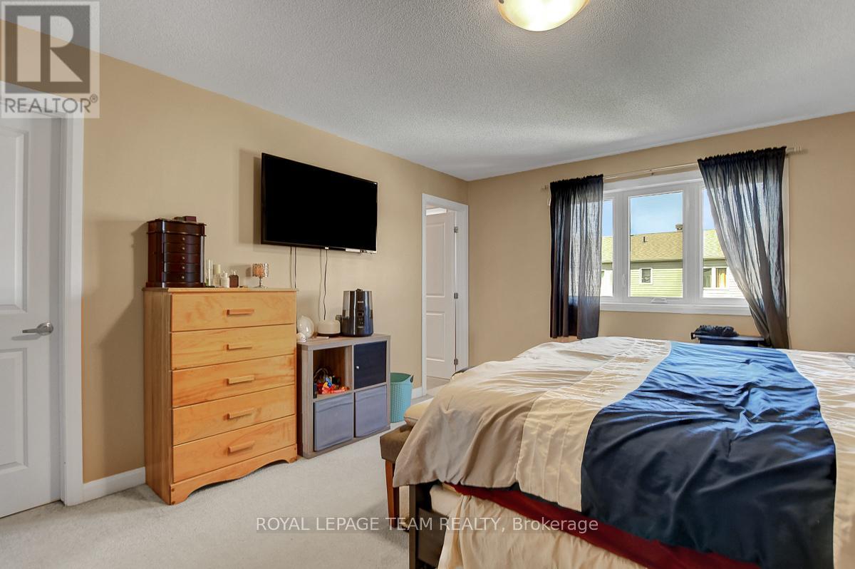 545 Decoeur Drive