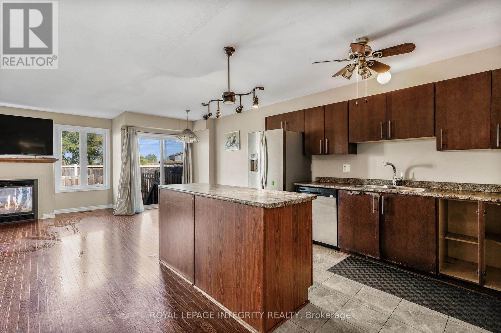 1899 Arrowgrass Way