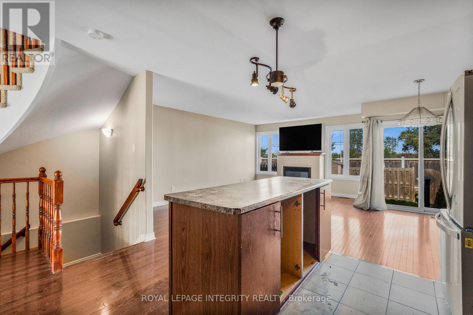 1899 Arrowgrass Way