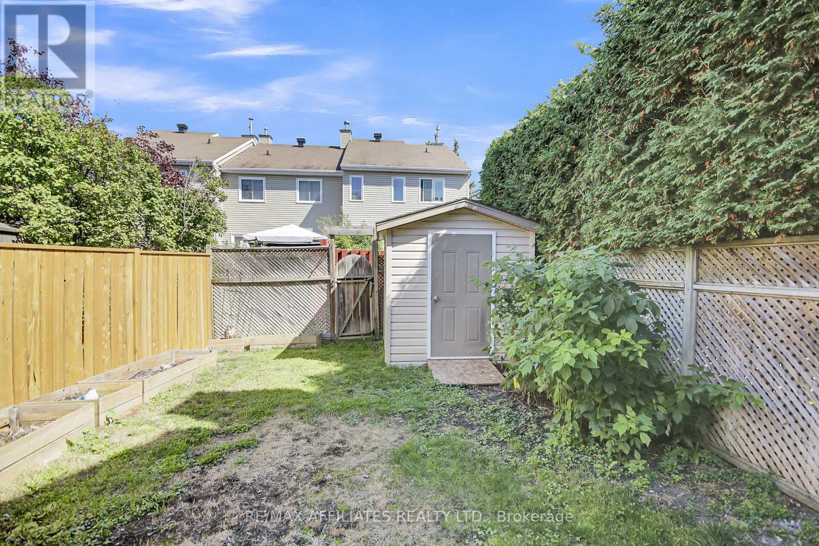 74 Markland Crescent
