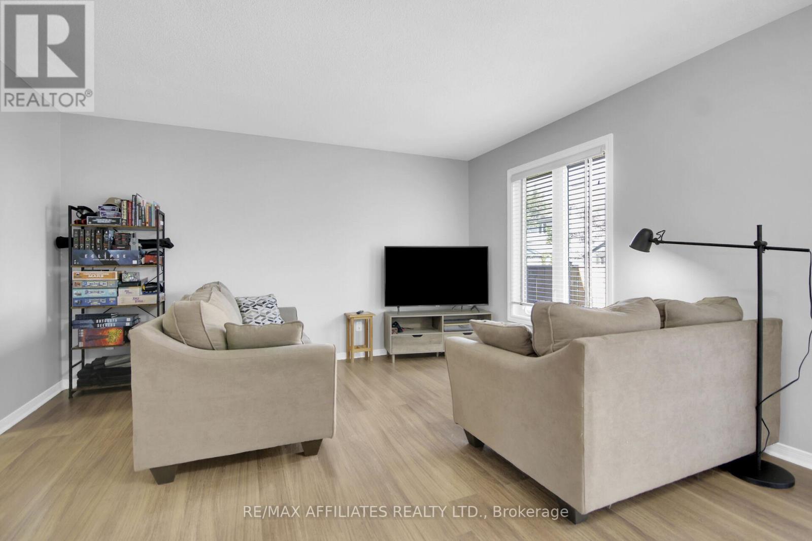 74 Markland Crescent