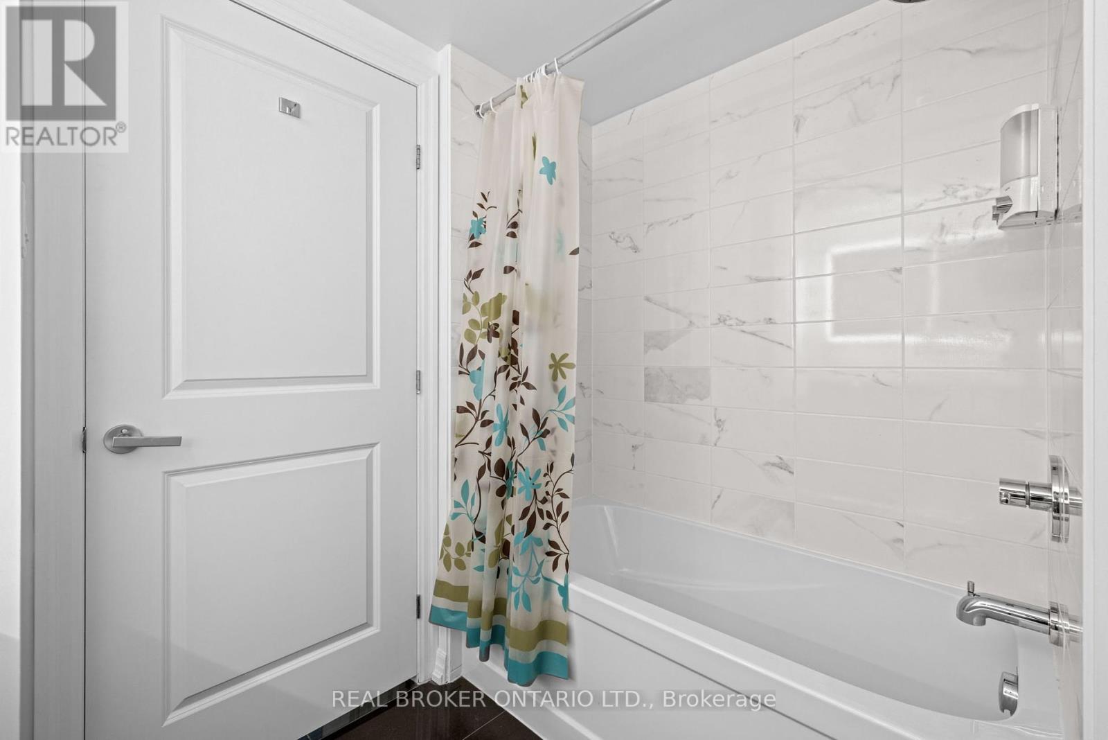 407 - 196 Besserer Street