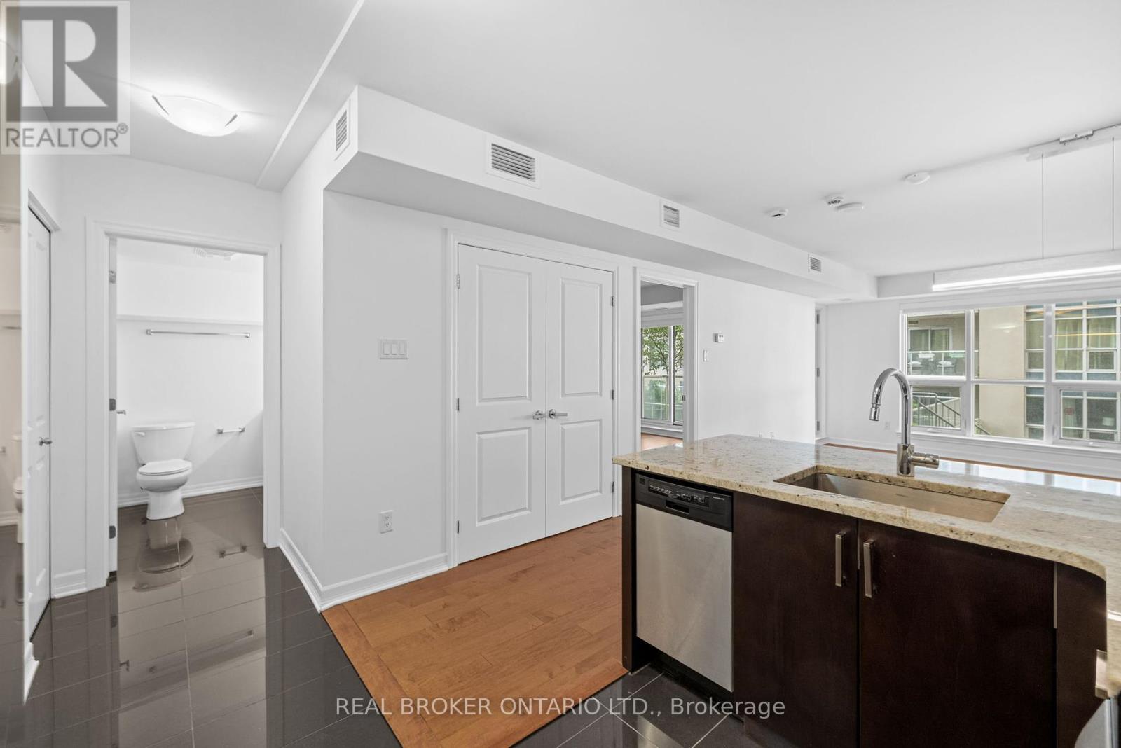 407 - 196 Besserer Street