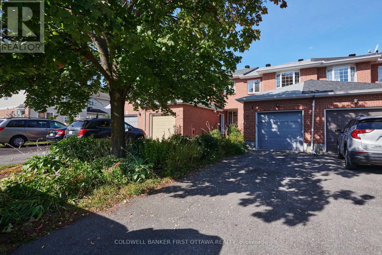 16 Angus Drive