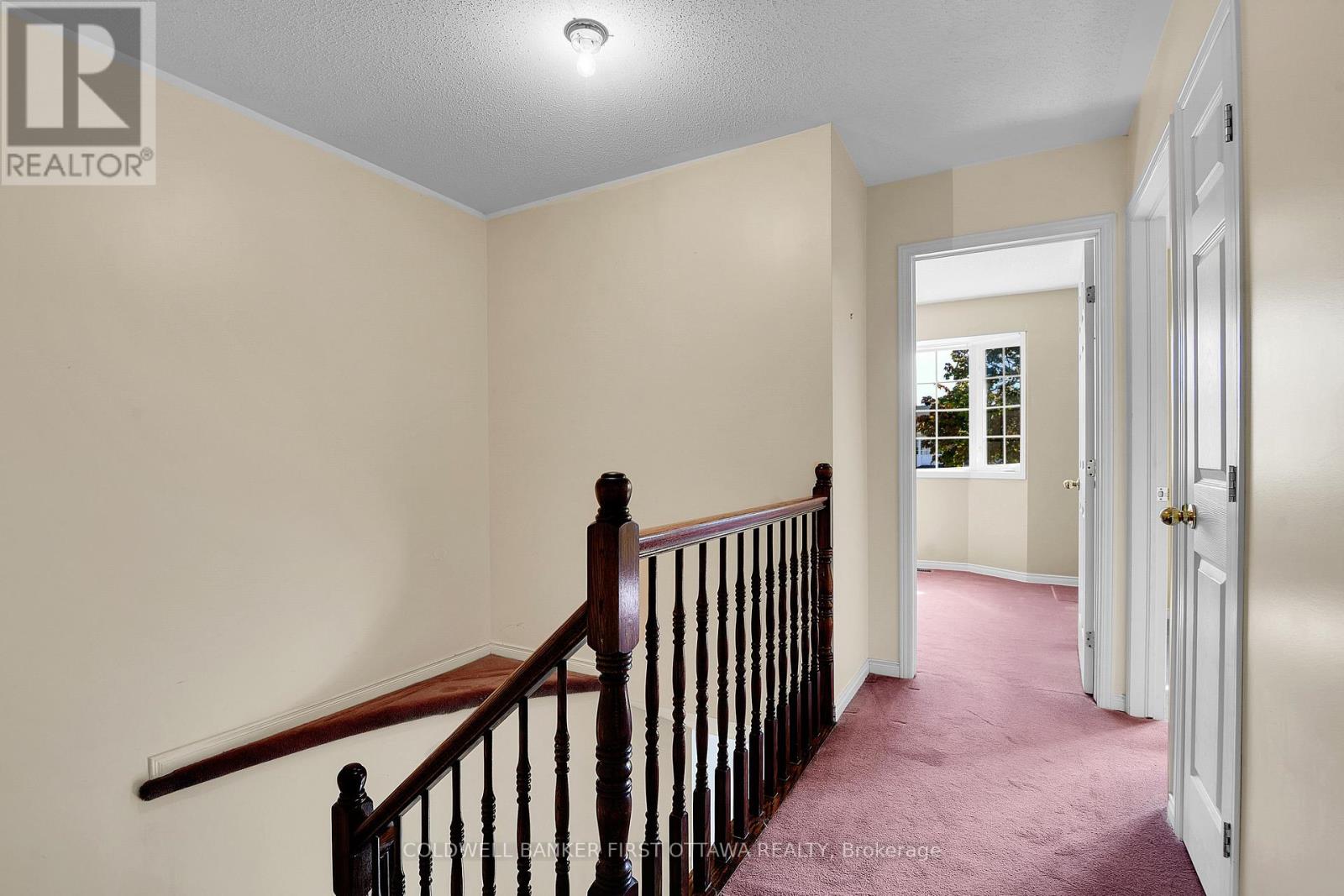 16 Angus Drive