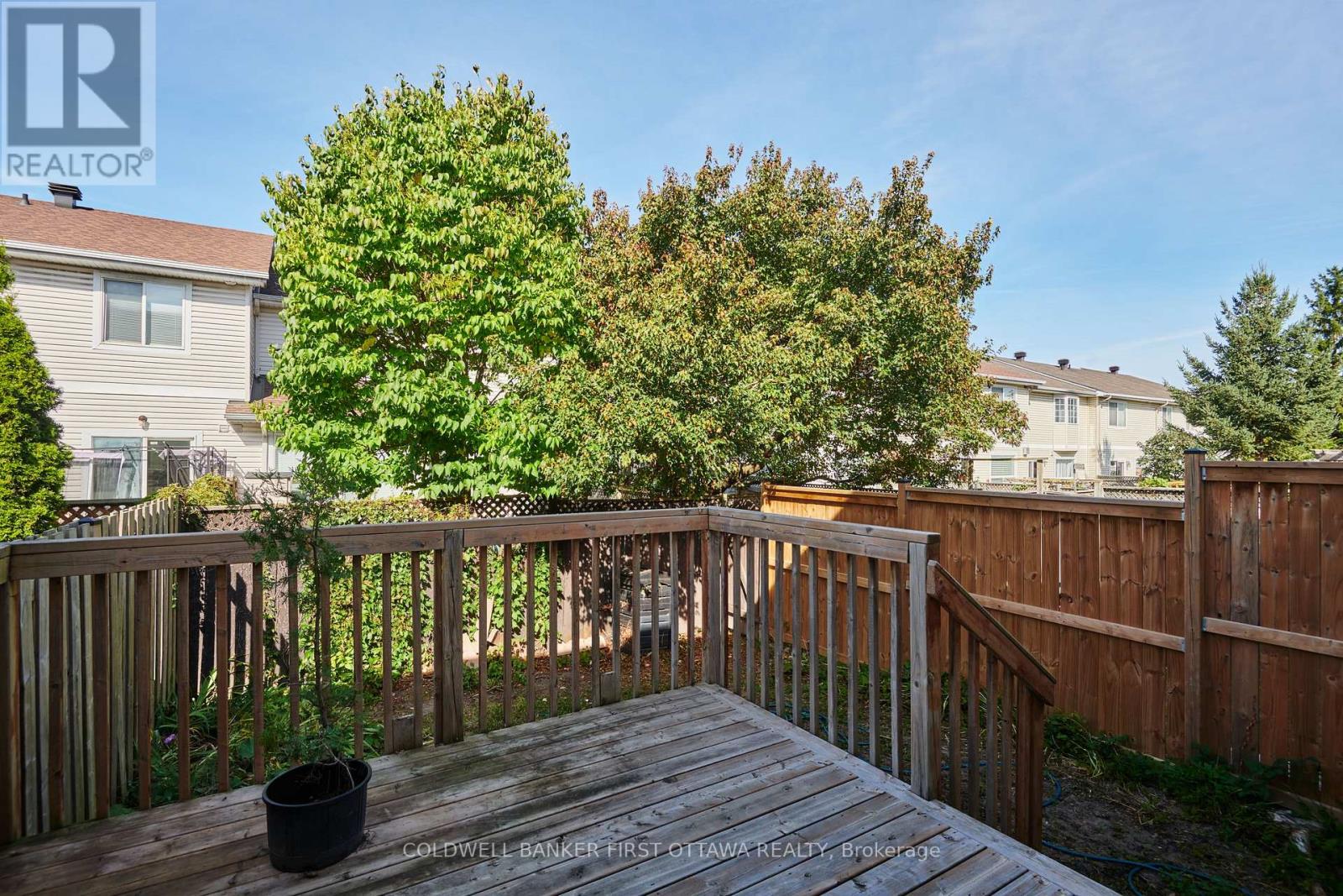 16 Angus Drive