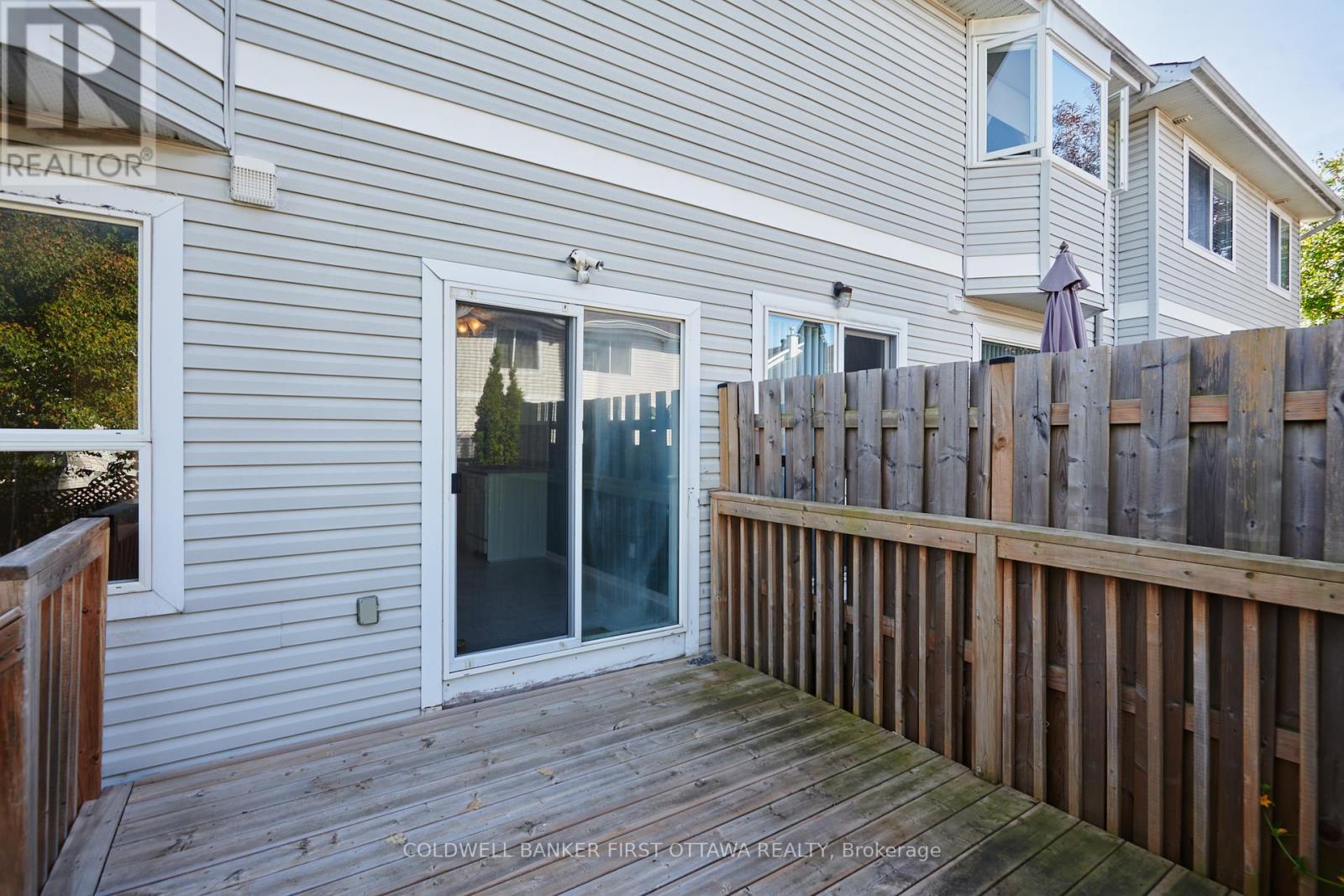 16 Angus Drive