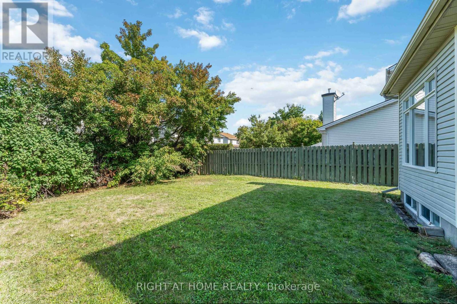 11 Wiltshire Circle