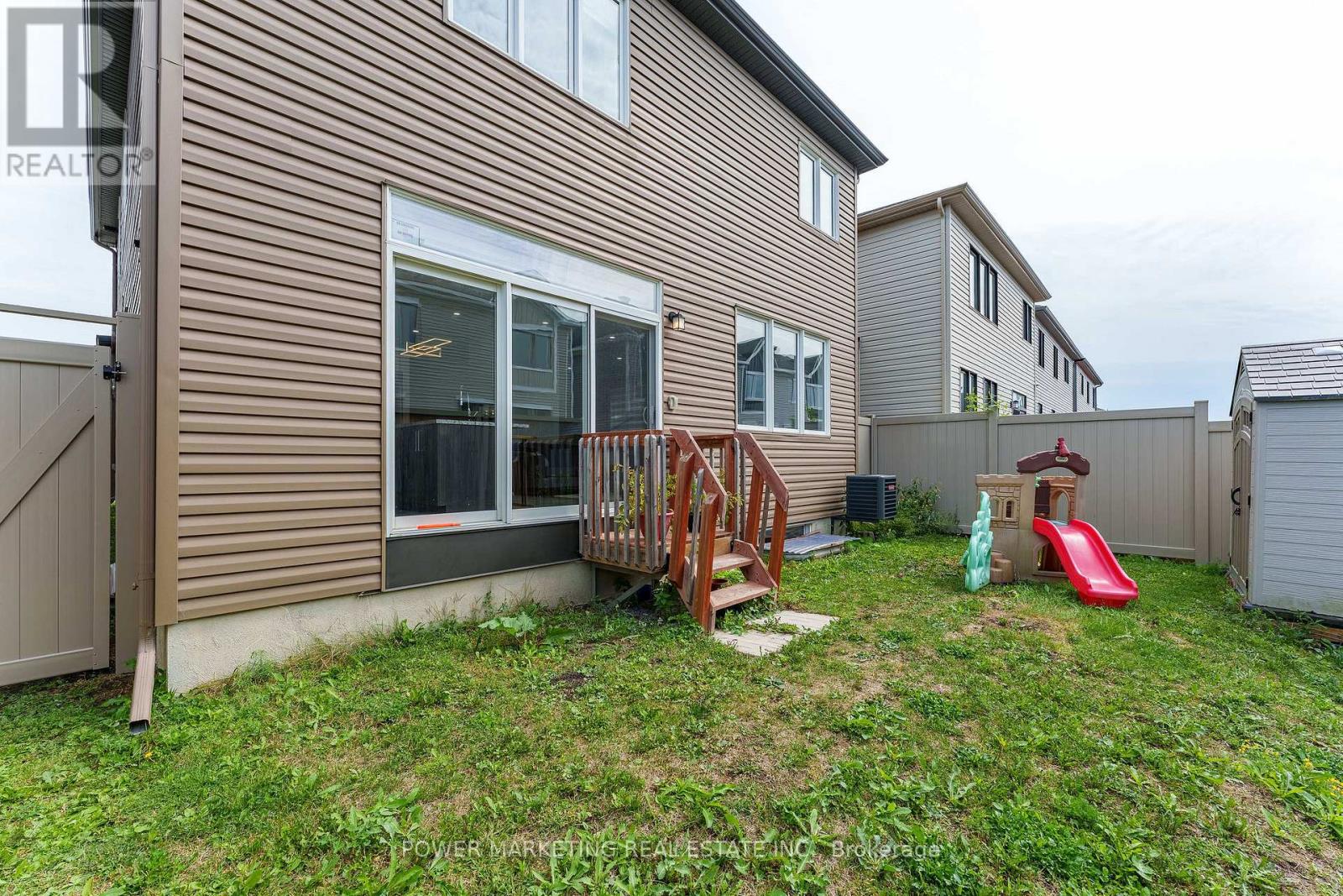 232 Aquarium Avenue