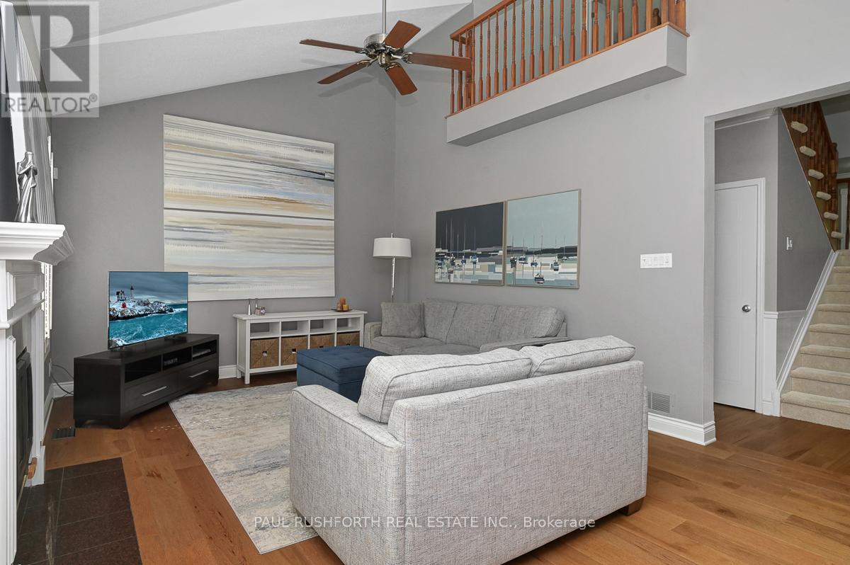 34 Apple Creek Crescent