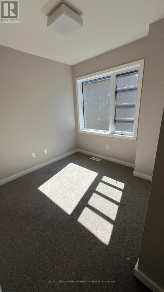172 Shuttleworth Drive