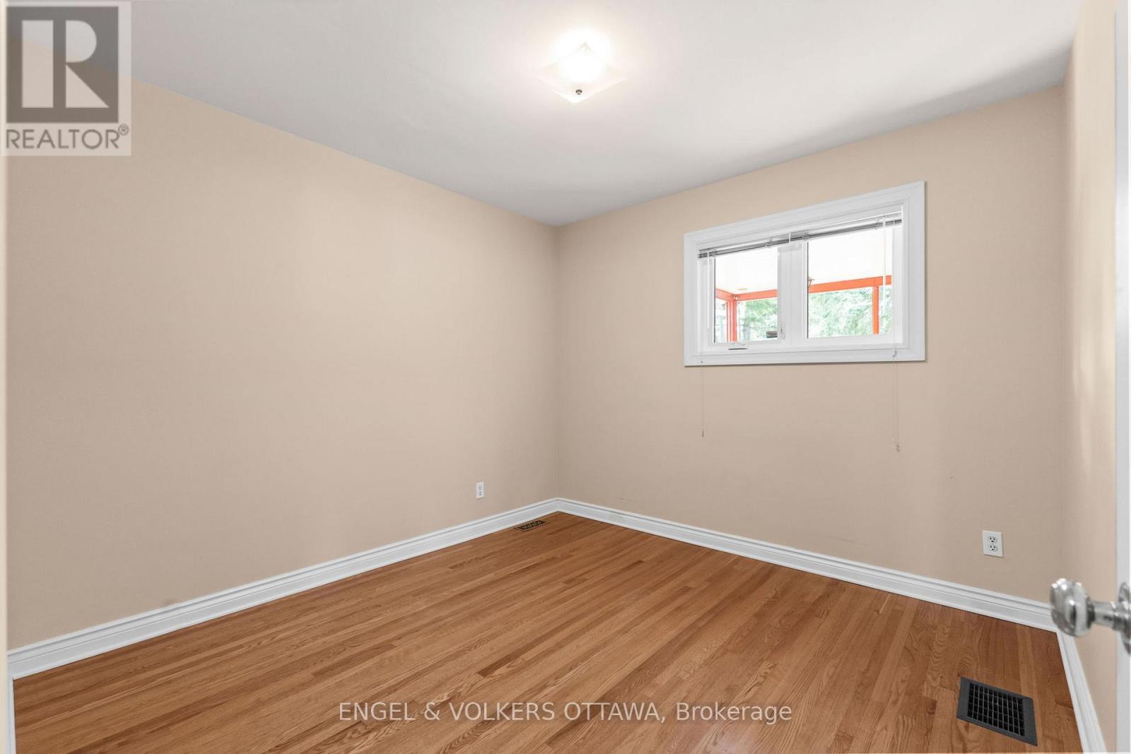 28 Parker Avenue