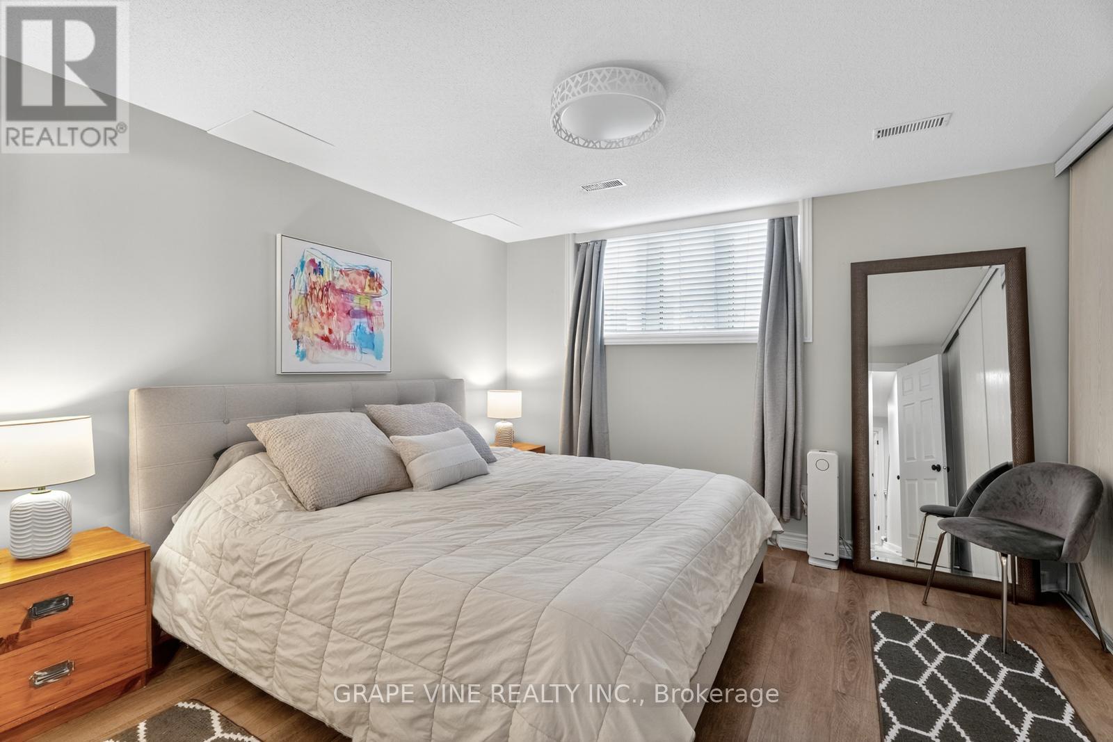 553 Lakeridge Drive