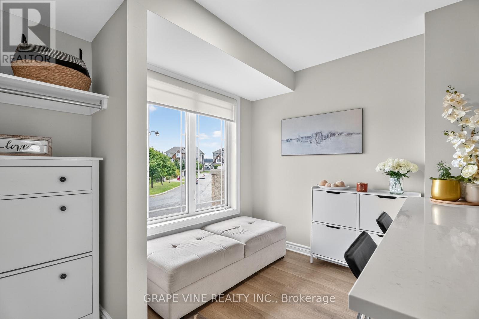 553 Lakeridge Drive