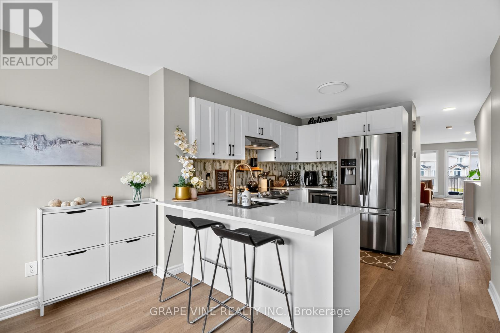 553 Lakeridge Drive