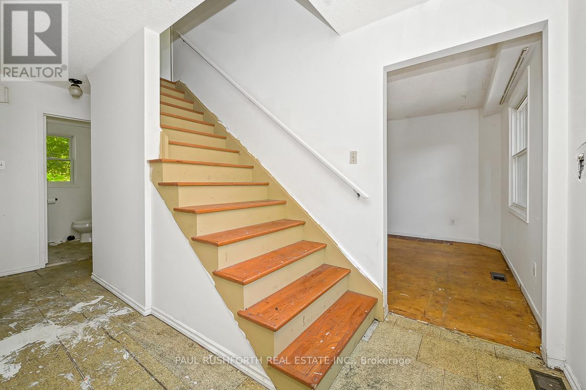 1195 Howie Road