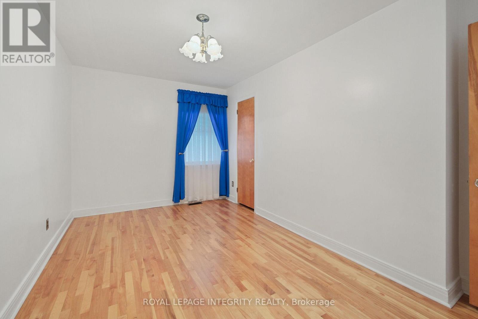 81 Drouin Avenue