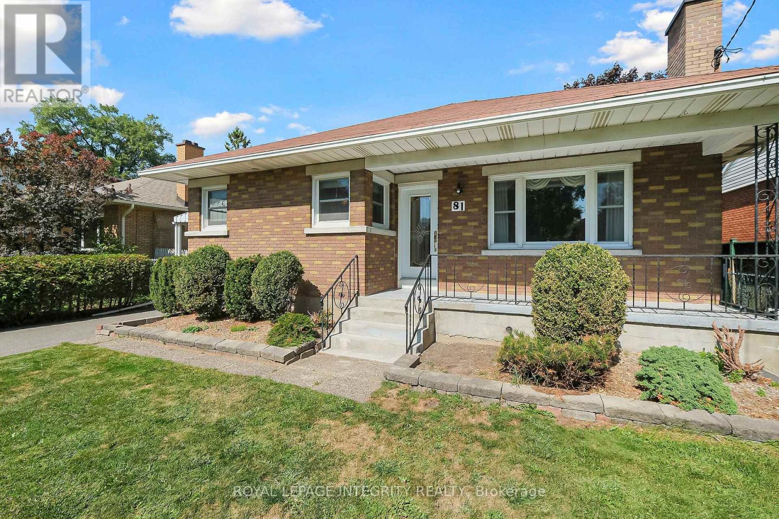 81 Drouin Avenue