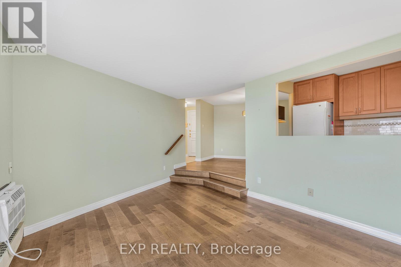 1501 - 1081 Ambleside Drive