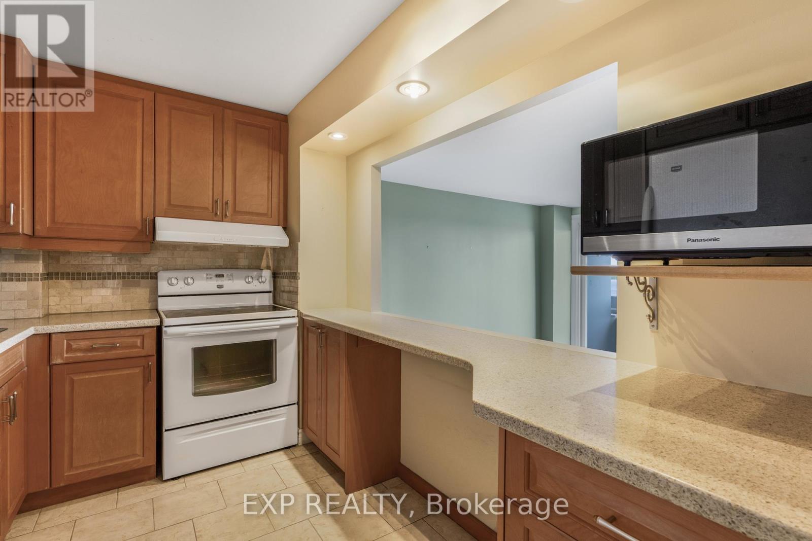 1501 - 1081 Ambleside Drive