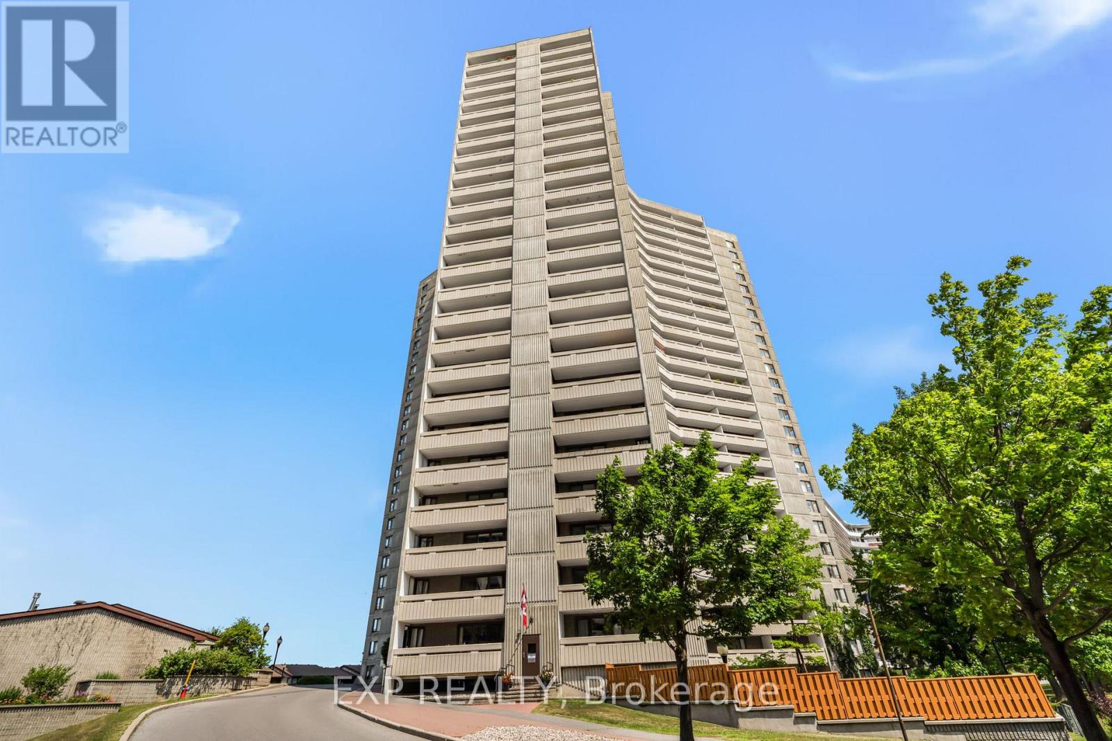 1501 - 1081 Ambleside Drive