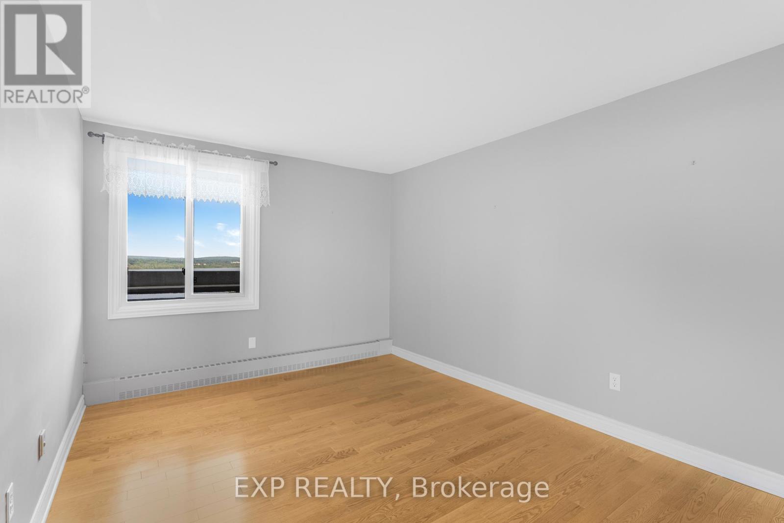 1501 - 1081 Ambleside Drive