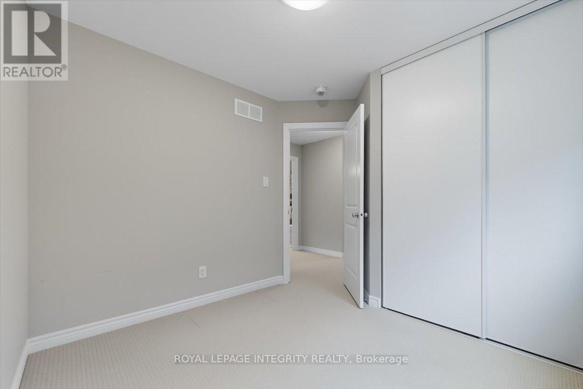 707 Des Aubepines Drive