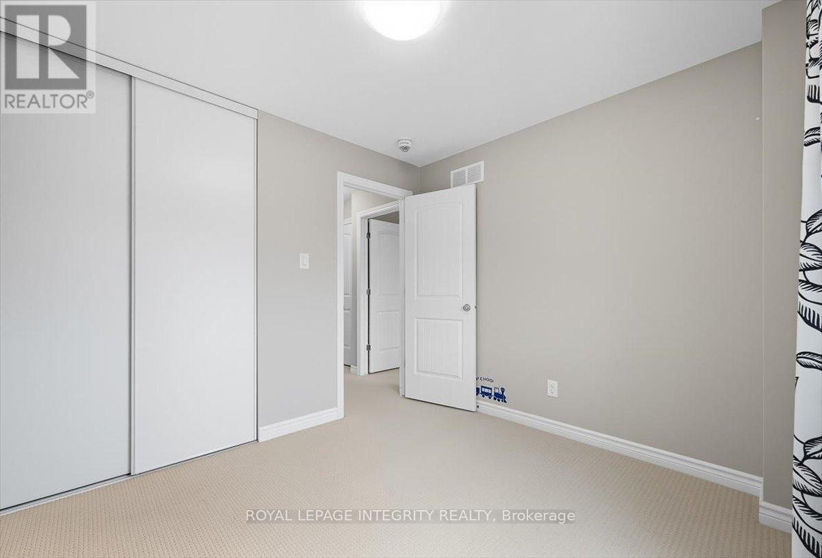 707 Des Aubepines Drive
