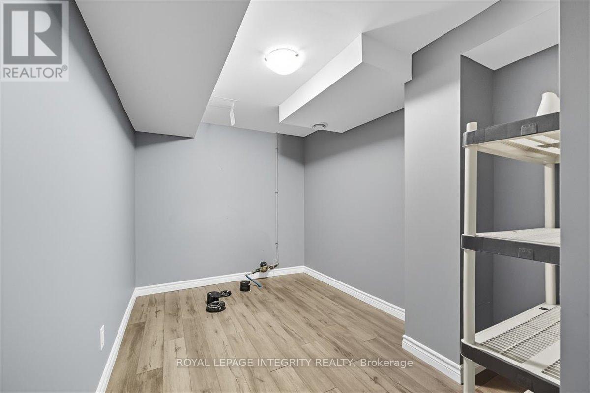 707 Des Aubepines Drive